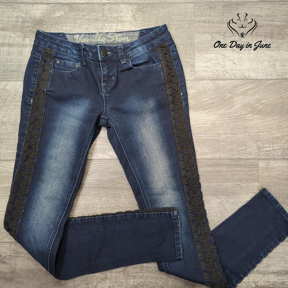 Vanilla Star Juniors Slim Ankle Jeans Size 3